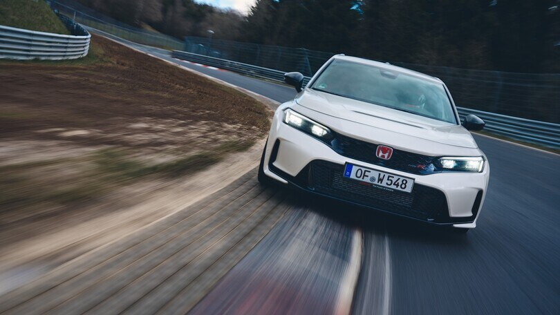Honda Civic Type R, record al Nurburgring