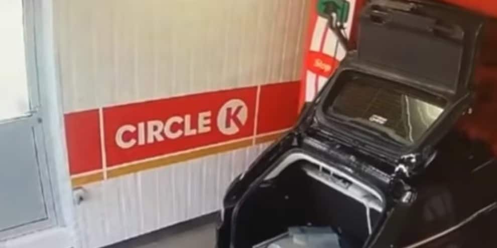 L'autolavaggio danneggia la Range Rover!