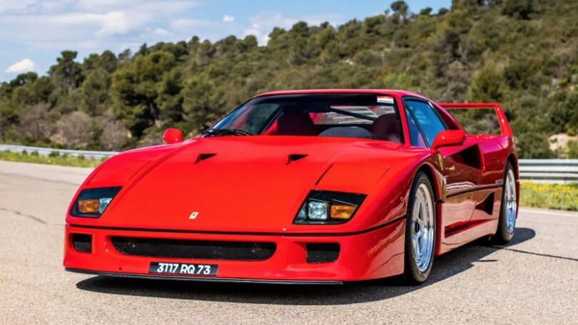 Ferrari F40, in vendita quella rifiutata da Prost