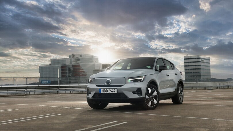 Volvo C40 Recharge: le foto