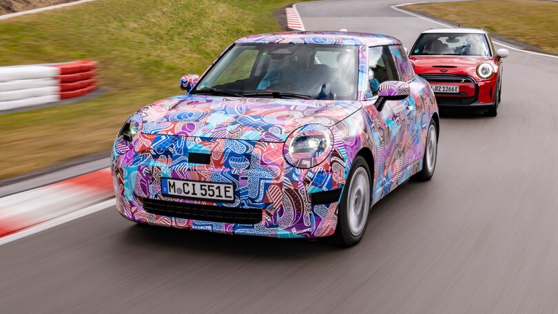 Ecco come va la nuova MINI elettrica a tre porte