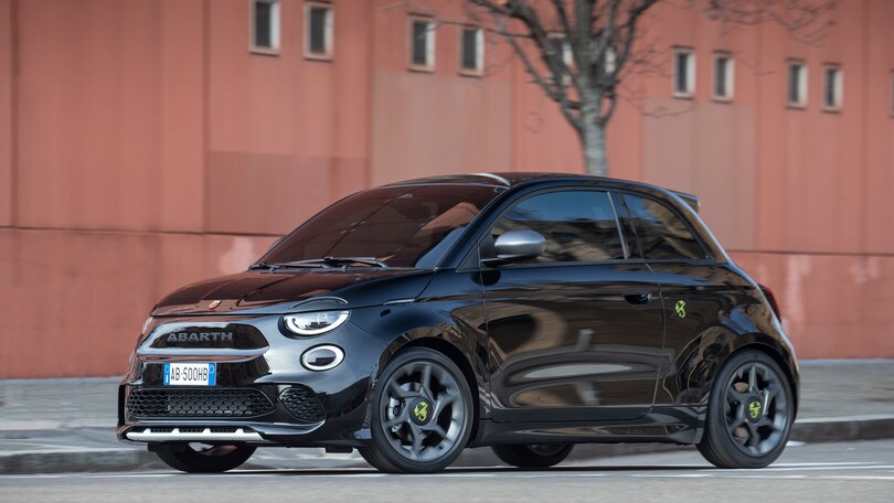 500e e 500e Turismo: le novità in casa Abarth