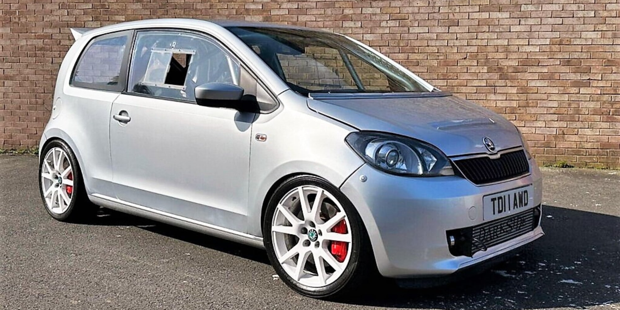 Una Skoda Citigo da 365 cv? Ecco il folle progetto di un inglese VIDEO