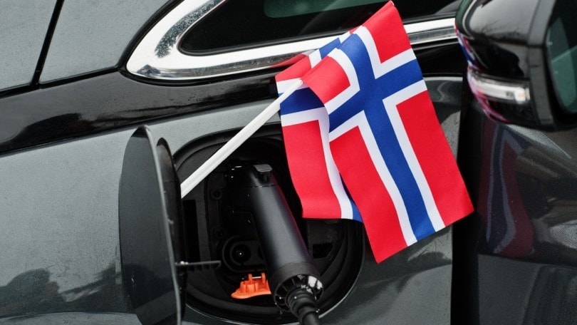 Il paradiso delle auto elettriche è la Norvegia: ecco perché è il paese dei "record"