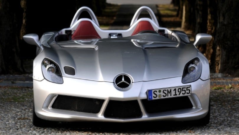 Che supercar possiede l'uomo più ricco del mondo?