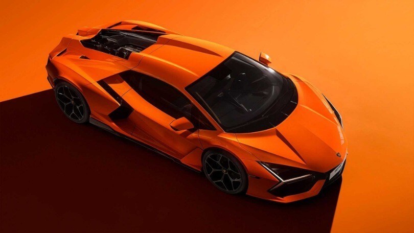 Lamborghini, ecco come nasce la nuova Revuelto