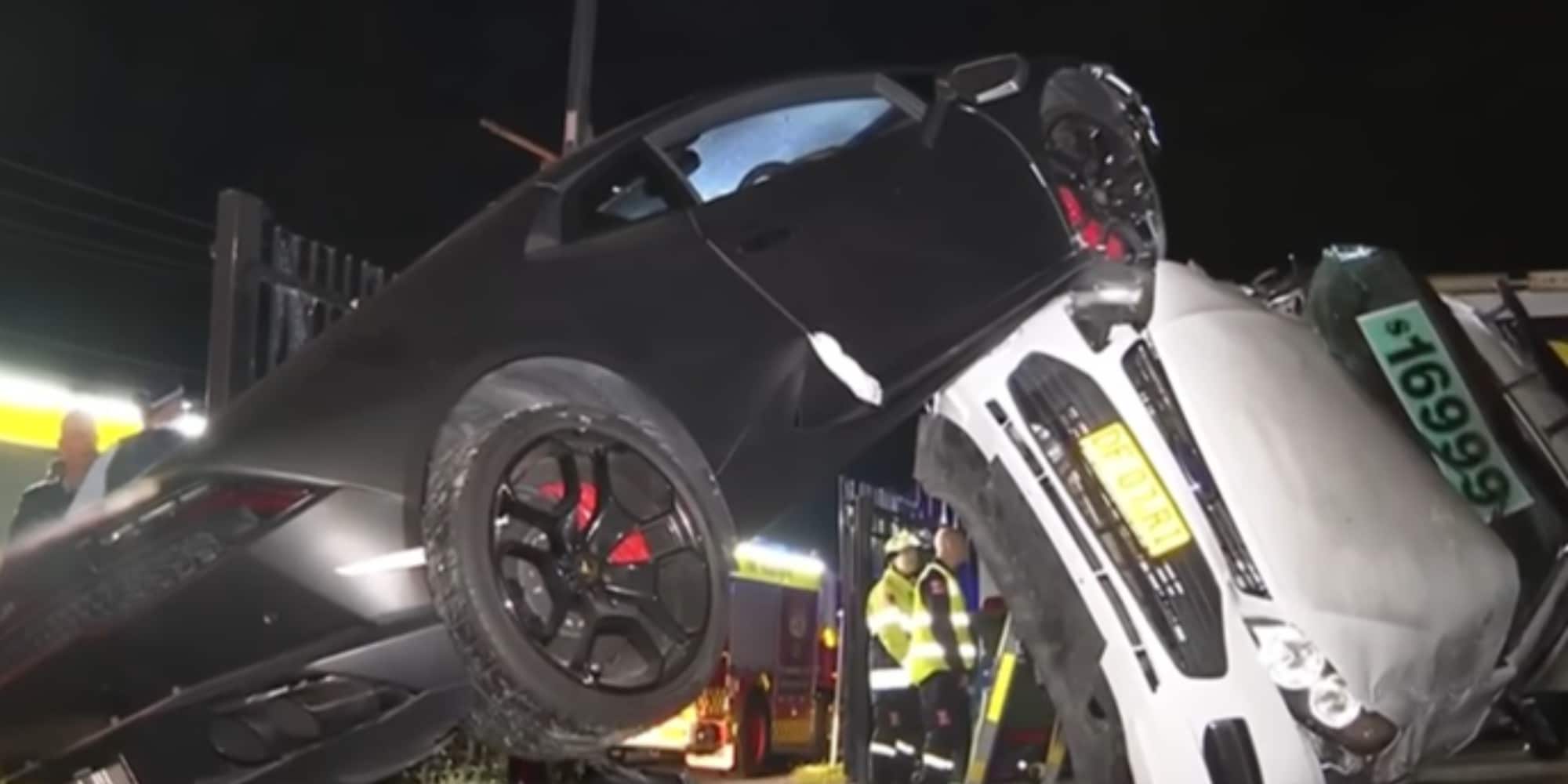 Noleggia una Lamborghini e si schianta subito contro la concessionaria!