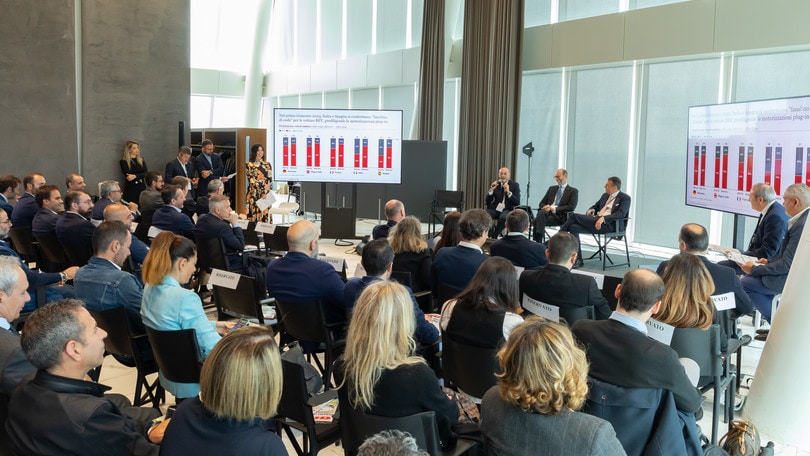 Tra infrastrutture, incentivi statali e abitudini al volante: siamo pronti per l’auto elettrica?