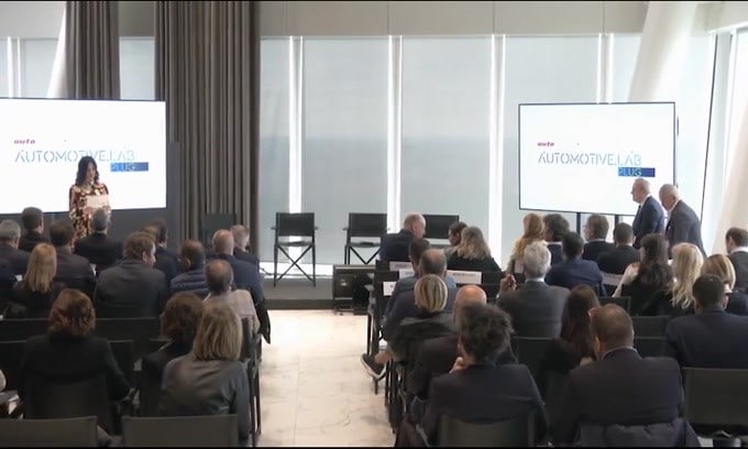 Tra colonnine, wall box condominiali e micromobilità: il futuro dell'elettrico