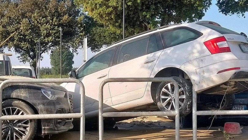 Drivalia a fianco delle vittime dell'alluvione: 100 auto a 1 euro al mese