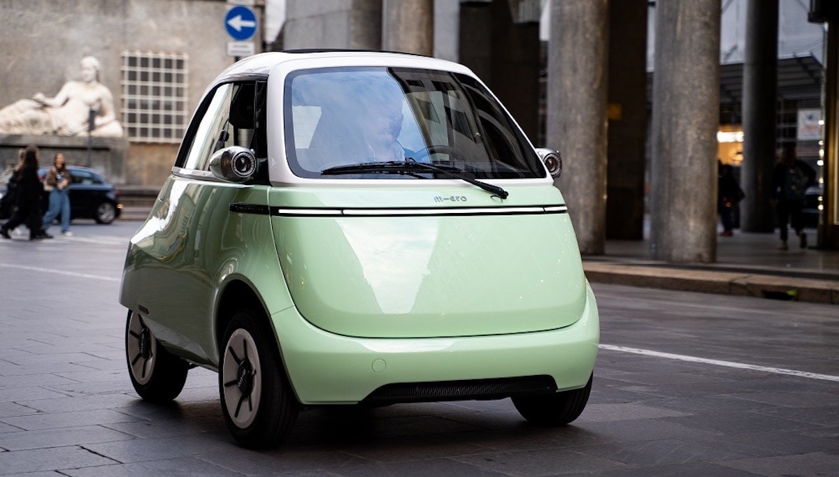 Microlino, ecco il prezzo della microcar elettrica: si guida da 199 euro