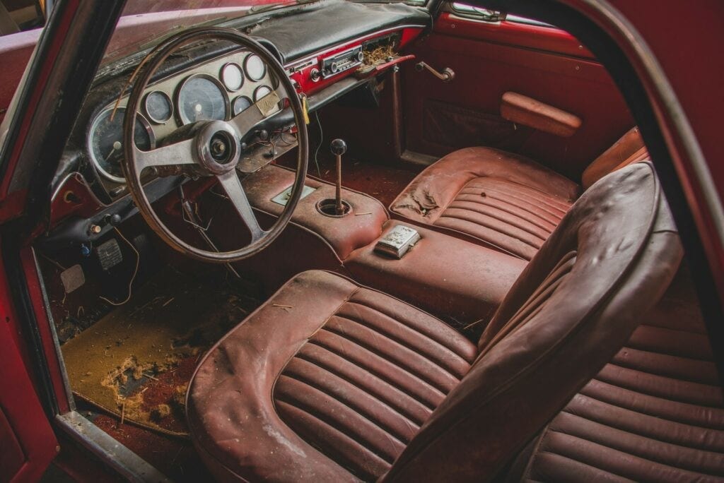 L'incredibile collezione di 20 Ferrari all'asta da RM Sotheby's