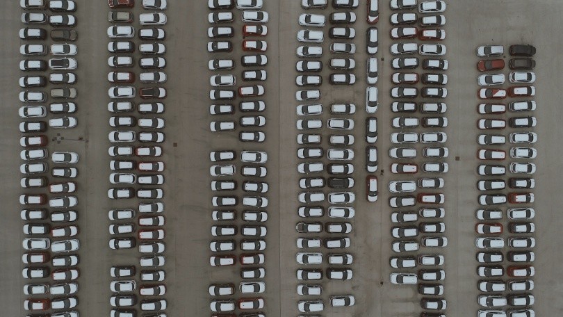 L'auto? Secondo gli italiani potrebbe diventare inaccessibile