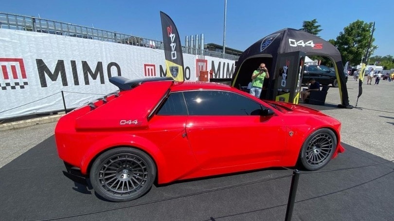 Scuderia Grassi, svelata al MIMO la 044S ispirata alla Delta S4
