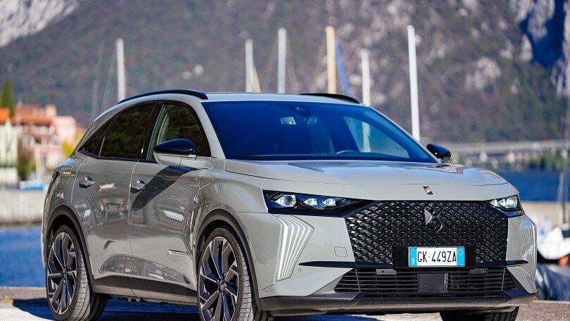 DS7 4x4 360 E-Tense, il nostro test drive