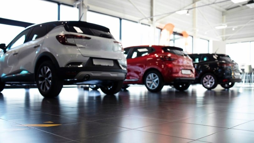 Settore automobilistico in crisi: l'allarme di Governo e sindacati