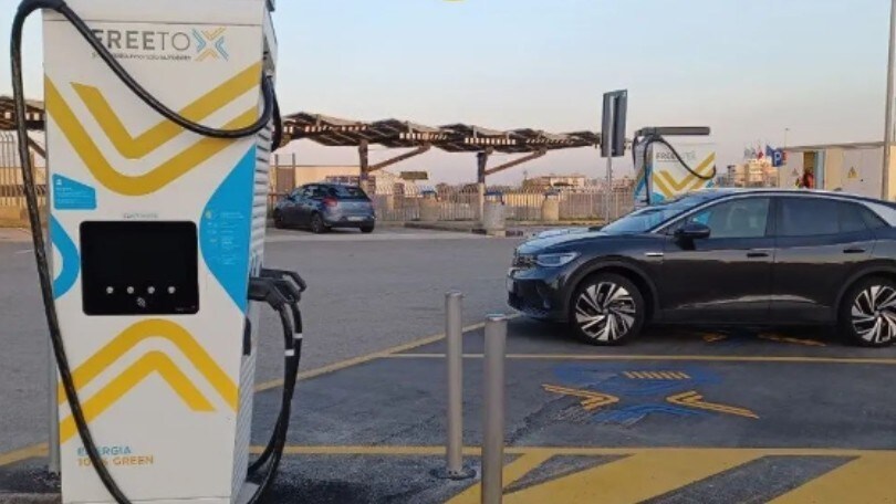 Free To X, attivata la prima stazione di ricarica sulla Tangenziale di Napoli