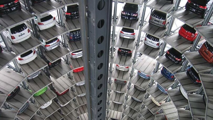 Auto Speed Date: il mercato dell'auto tiene, ma...