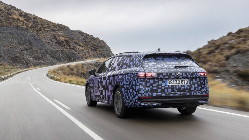 Muletti di Volkswagen Passat Variant 2024