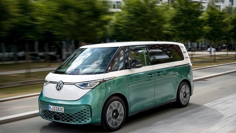 Volkswagen, iniziano i test di guida autonoma con i passeggeri