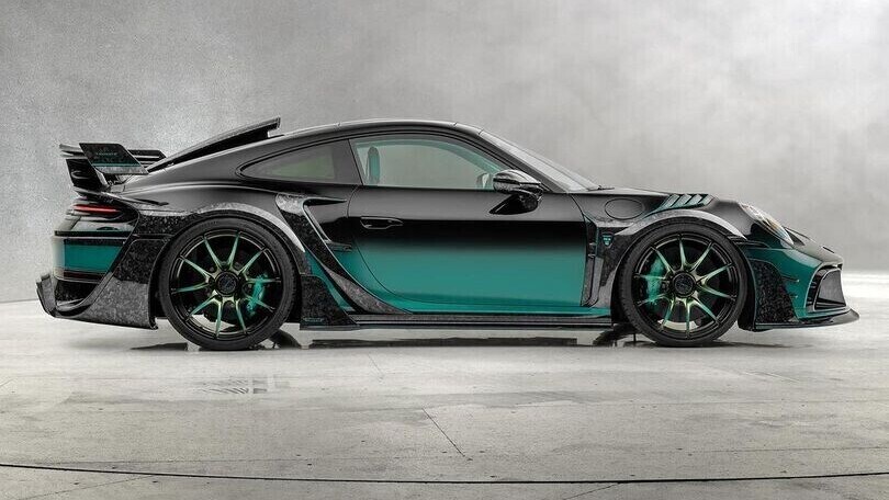 Porsche 911 Turbo S, più cattiva con Mansory