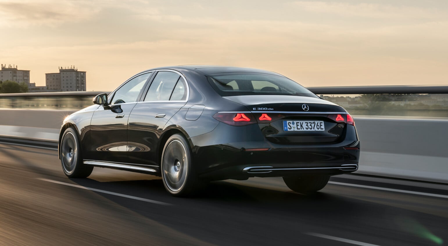 Mercedes Classe E, la prova della berlina efficiente e confortevole