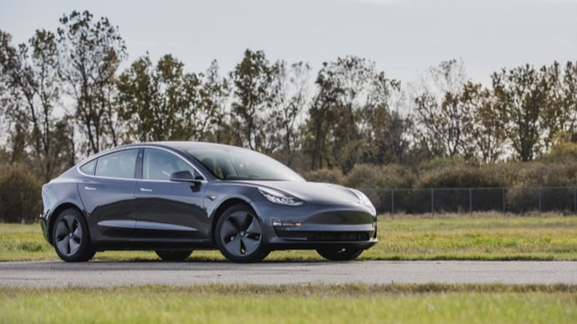 Tesla Model 3, c'è chi l'ha comprata 16.700 euro: ecco come