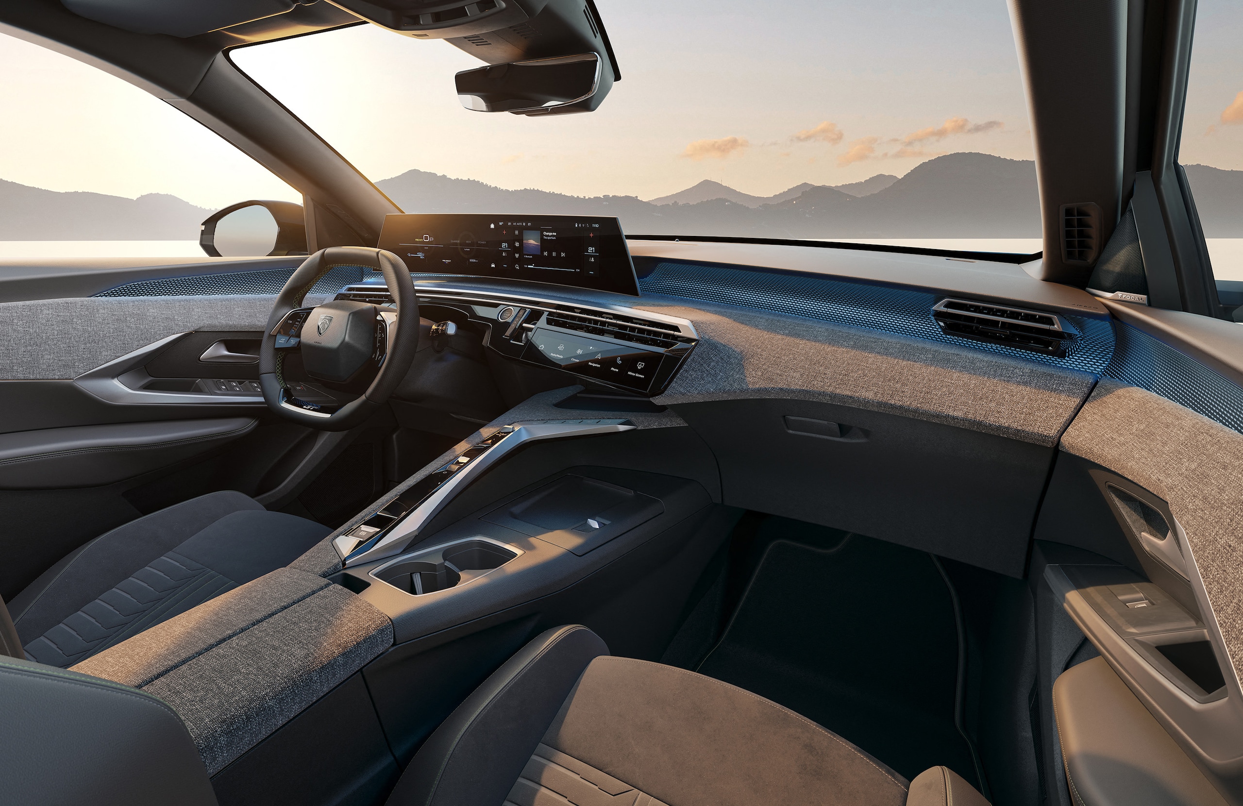 Peugeot e-3008, nel 2024 arriva il nuovo modello: elettrica e tecnologica