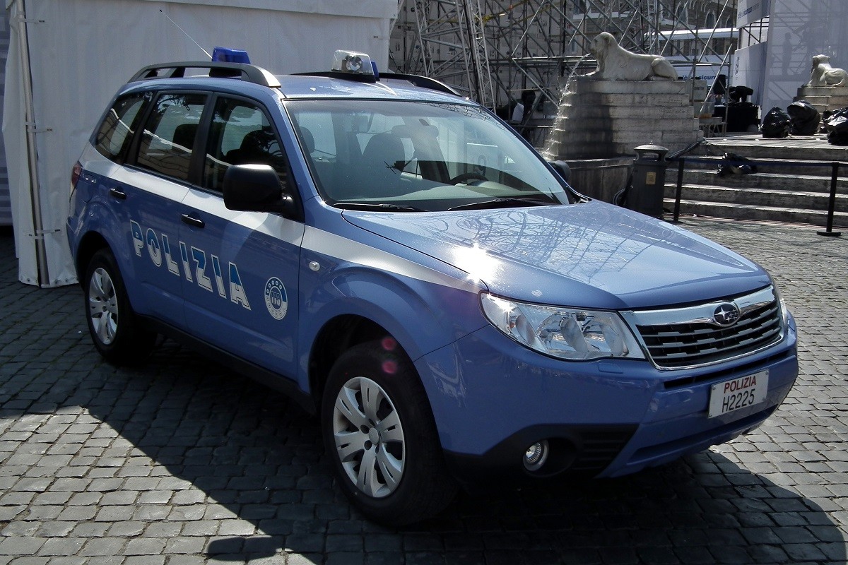 Da Subaru a BMW, tutte le auto straniere della Polizia di Stato