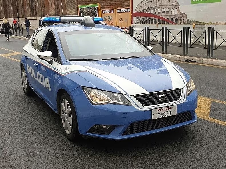 Da Subaru a BMW, tutte le auto straniere della Polizia di Stato