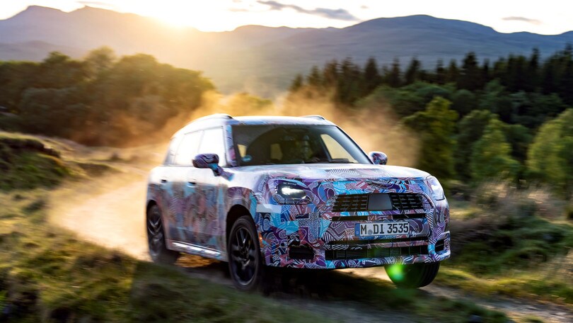 Mini Countryman 2024, inarrestabile sulle Highland scozzesi