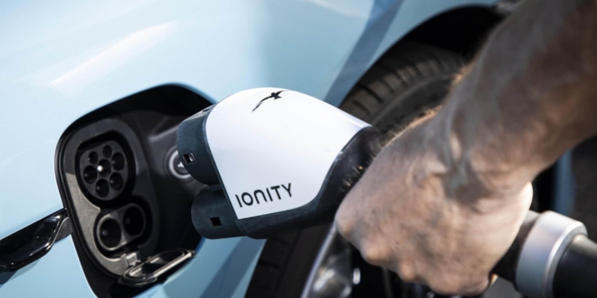 Ionity abbassa i prezzi della ricarica: ecco dove