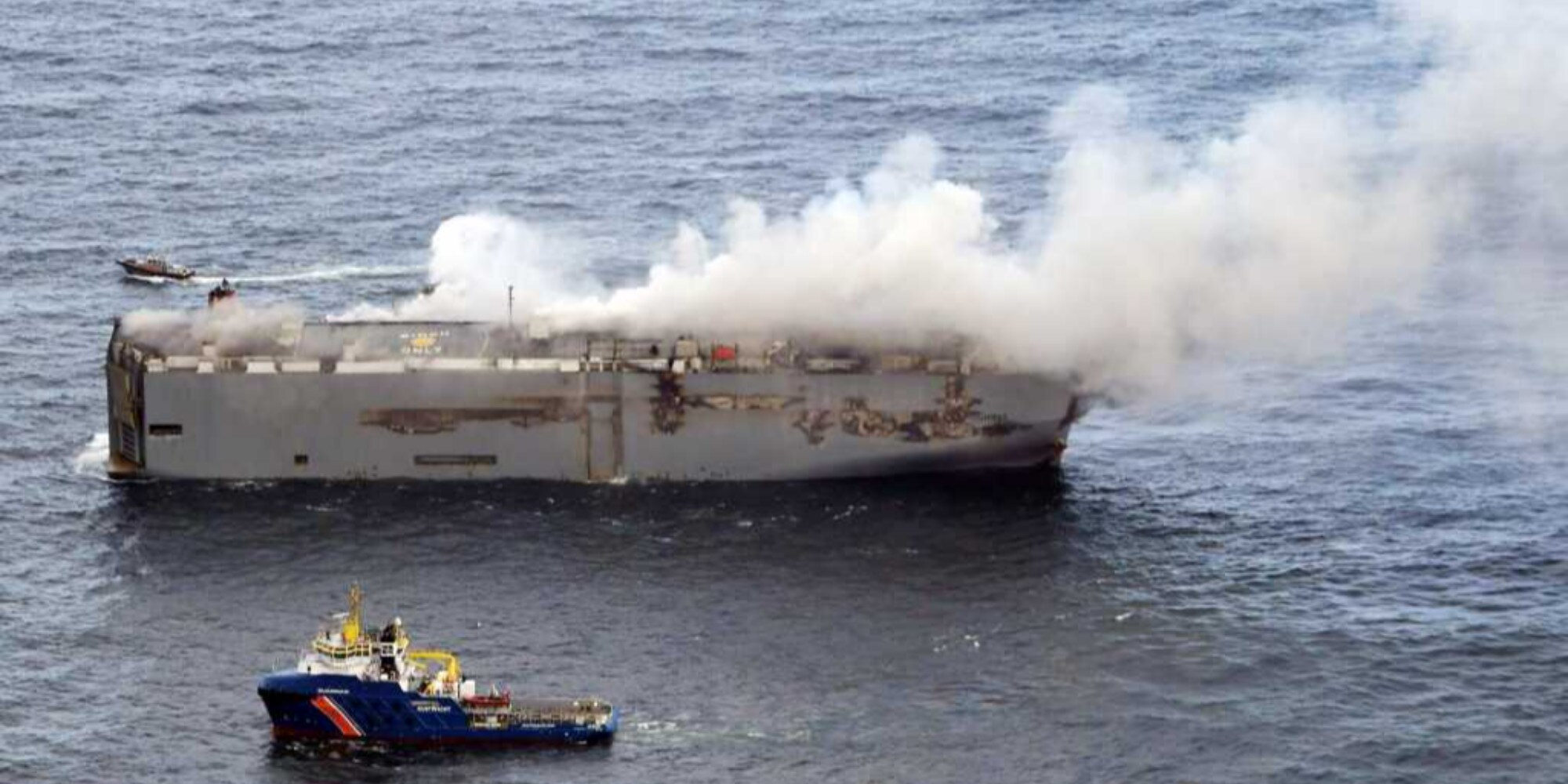 Incendio Fremantle Highway, in fumo auto per 300 milioni
