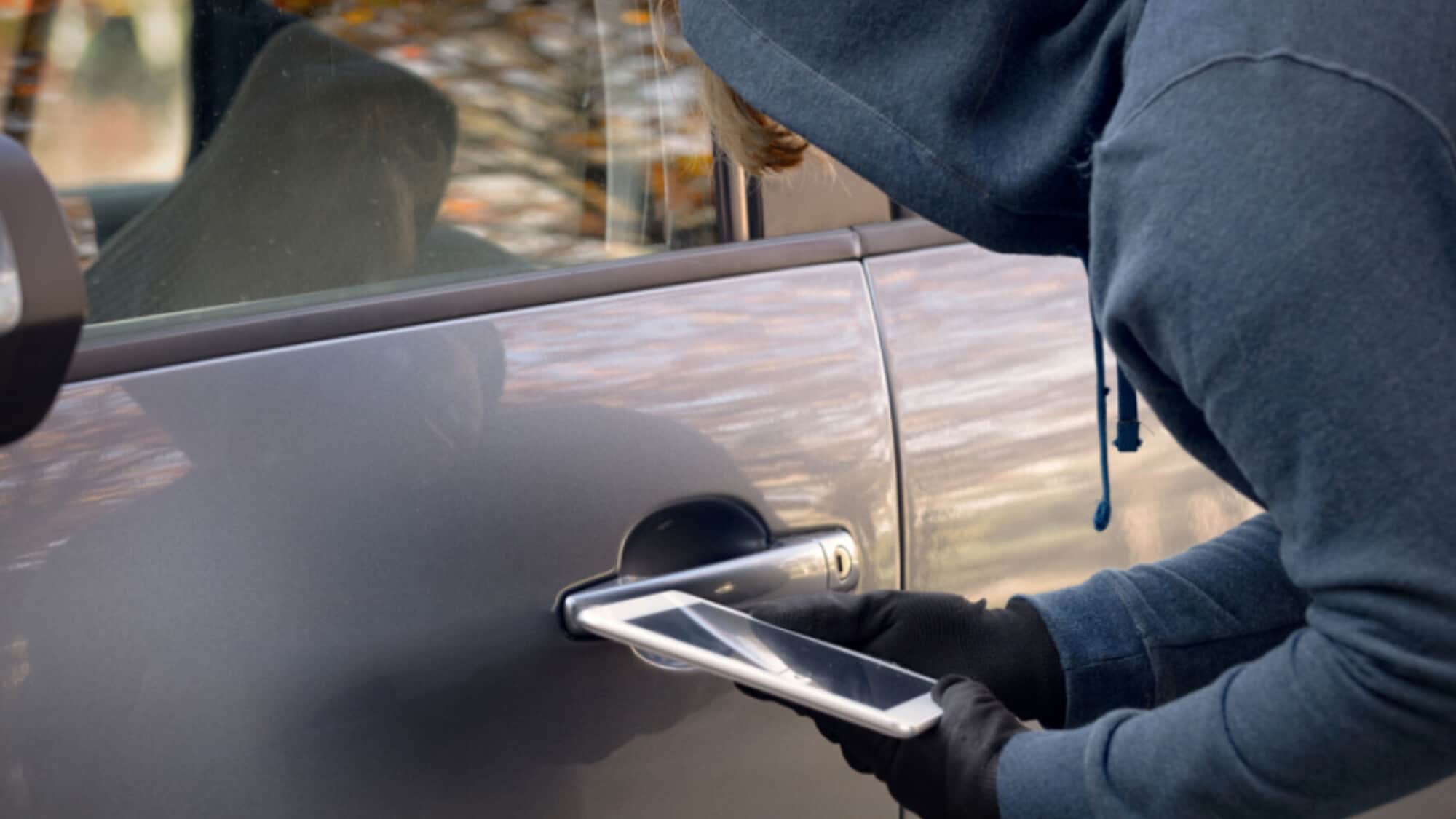 Furti d’auto, boom in Italia: sono 10mila al mese