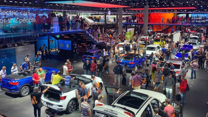 Salone di Monaco 2023, la Cina sfida l'Europa