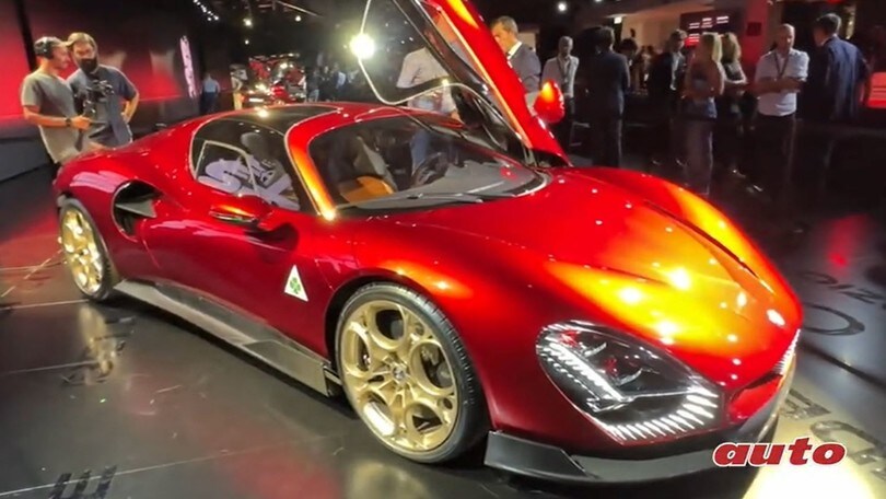 Alfa Romeo 33 Stradale, l'analisi della nuova supercar
