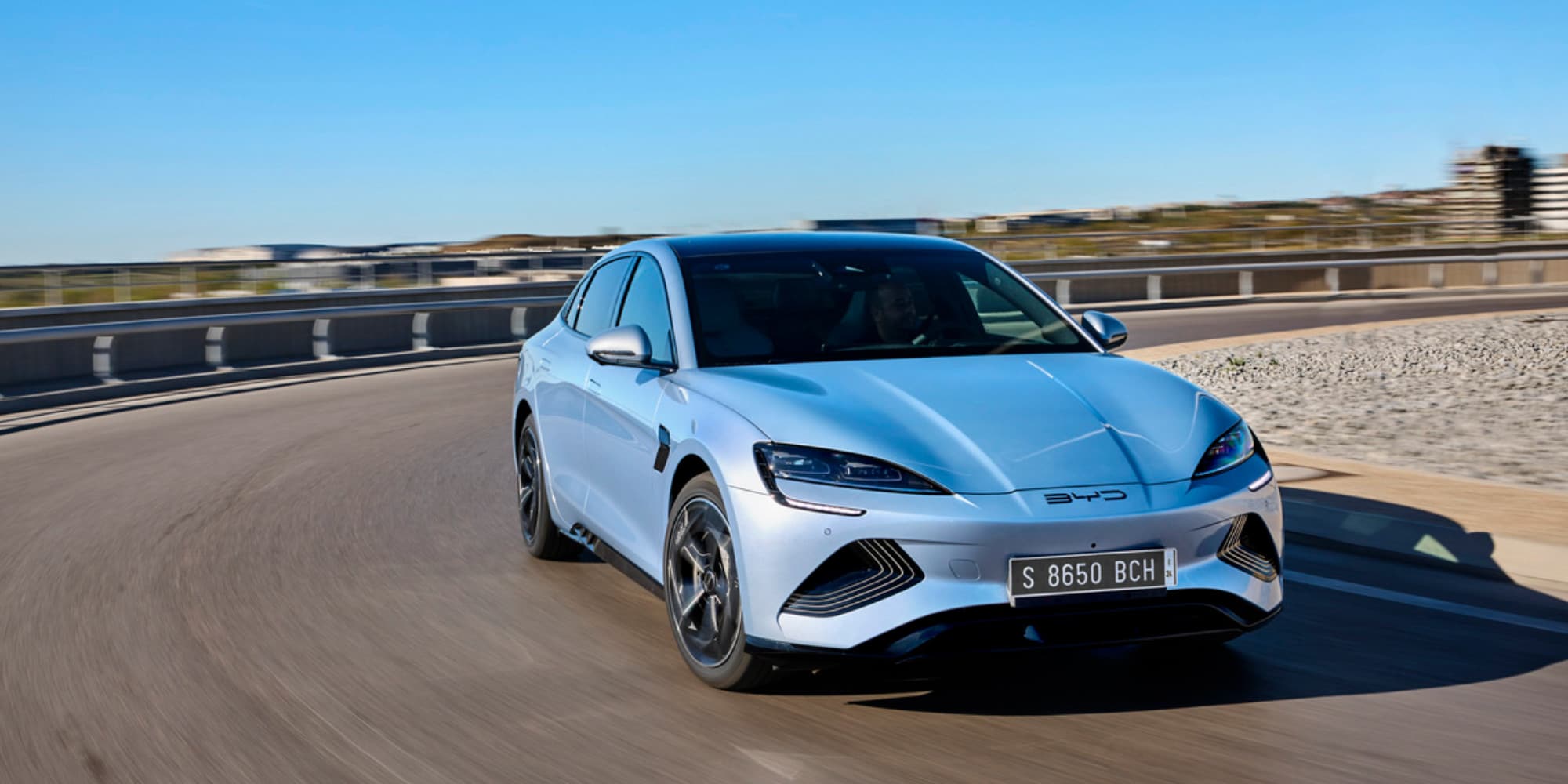 BYD Seal, la prova della berlina sportiva anti-Tesla
