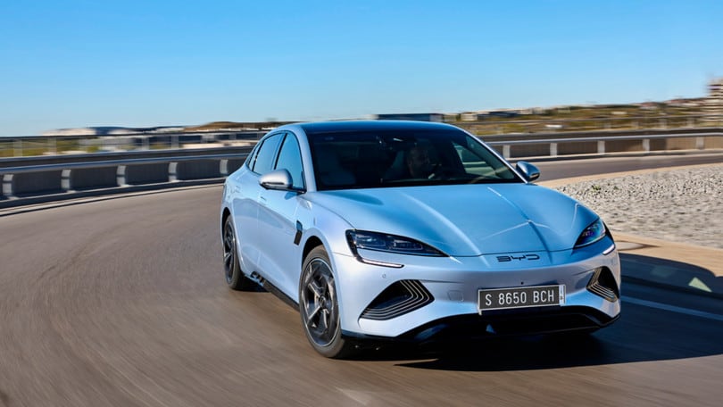 BYD Seal, la prova della berlina sportiva anti-Tesla