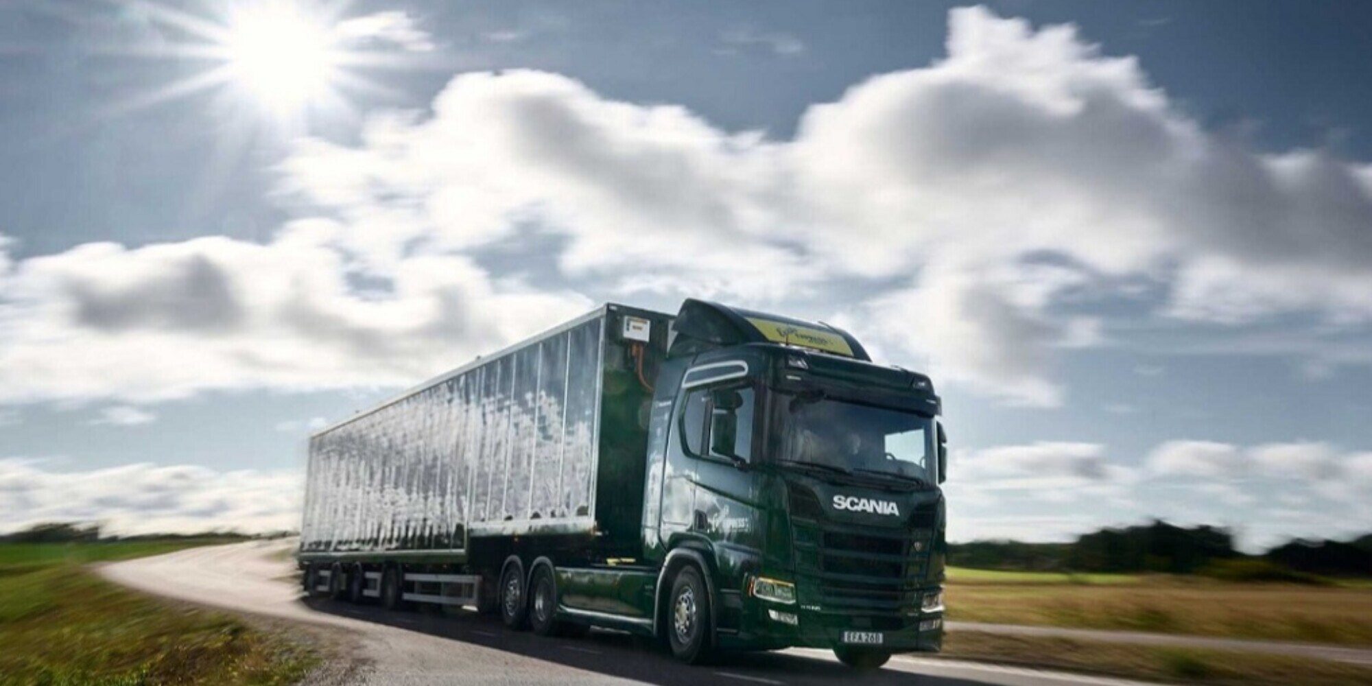 Scania, in arrivo l'autocarro alimentato dall'energia solare