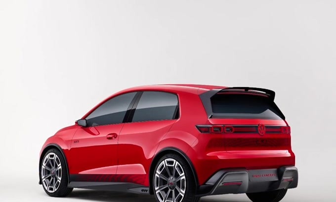Volkswagen ID GTI vista dal vivo al Salone di Monaco