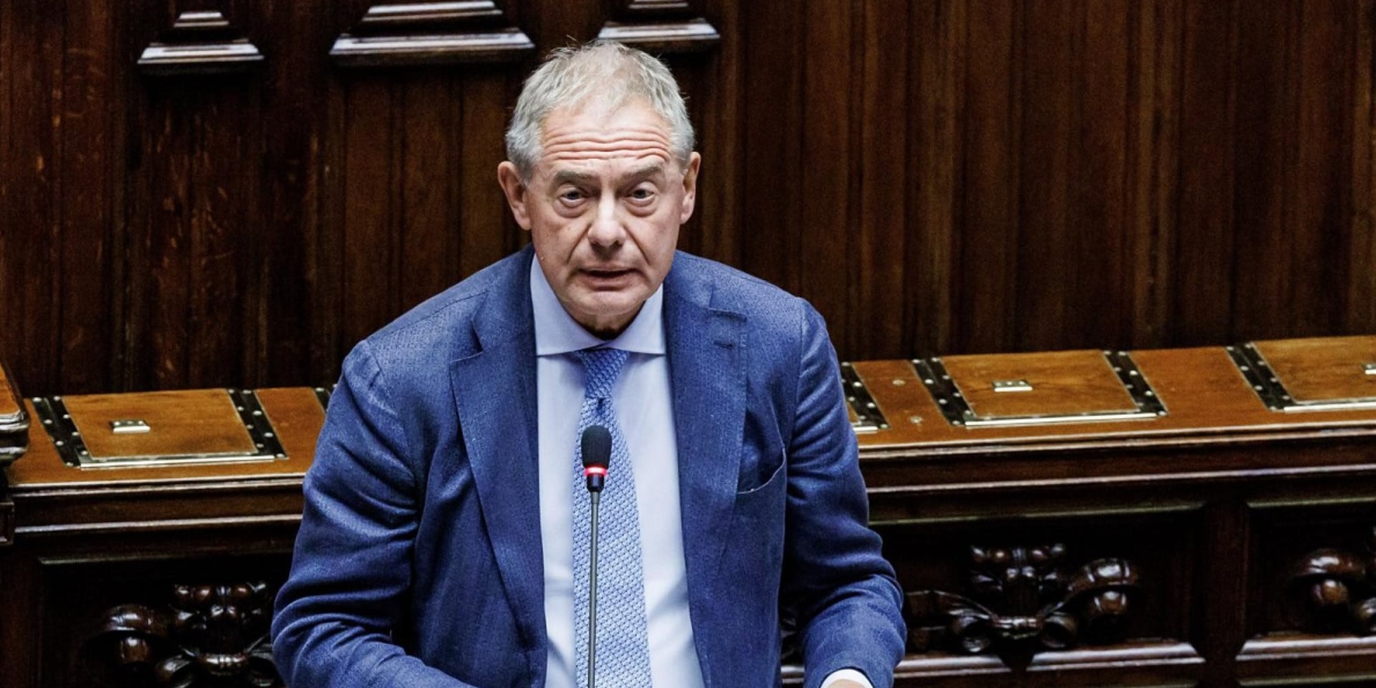 Urso: "Stop al blocco Diesel Euro 5 ma incentivi a chi ha auto inquinanti"