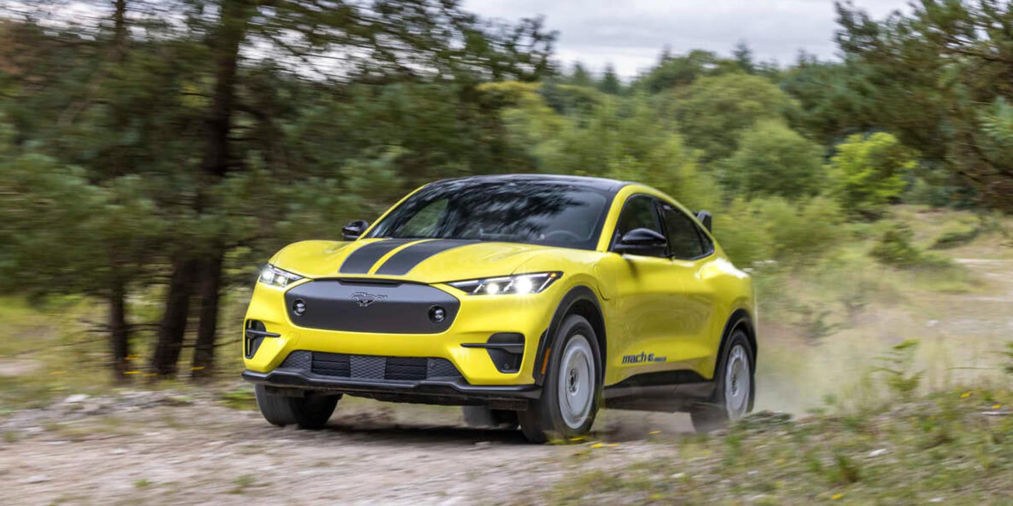 Ford Mustang Mach-E Rally, l'off-road in elettrico