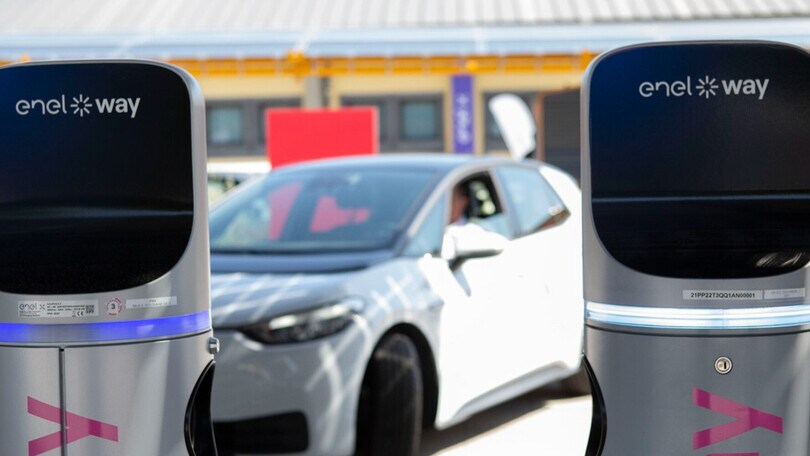 Enel X Way, ecco lo sconto per chi fa la ricarica Pay Per Use