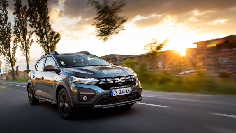 Sandero Stepway, comfort e tecnologia a metà tra city-car e SUV