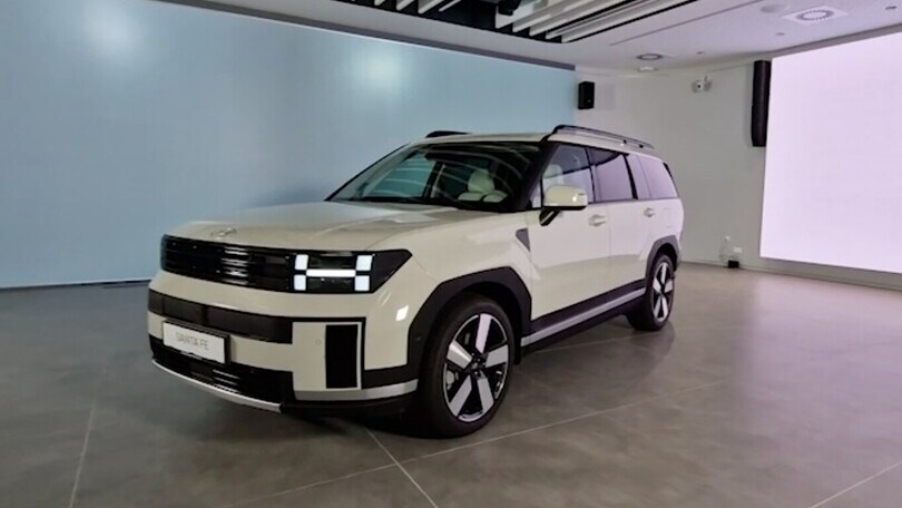 Hyundai Santa Fe, il nuovo Suv visto da vicino