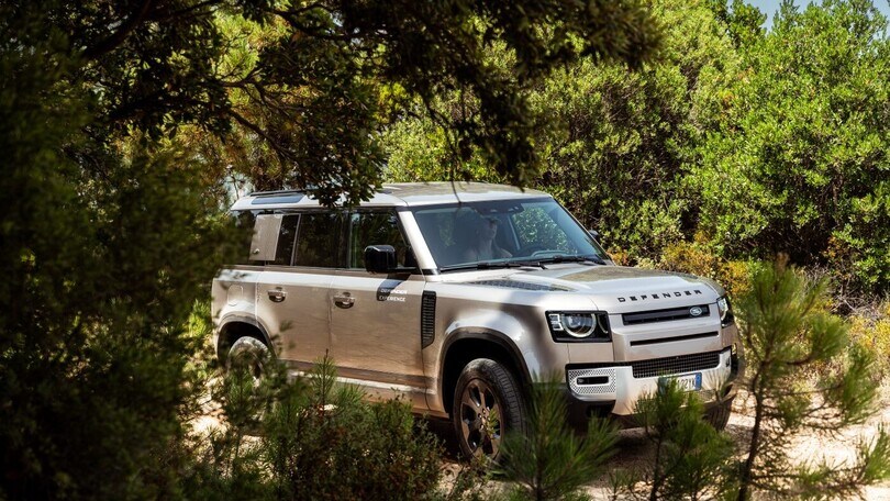 Defender House, Land Rover inaugura lo spazio dedicato al suo fuoristrada
