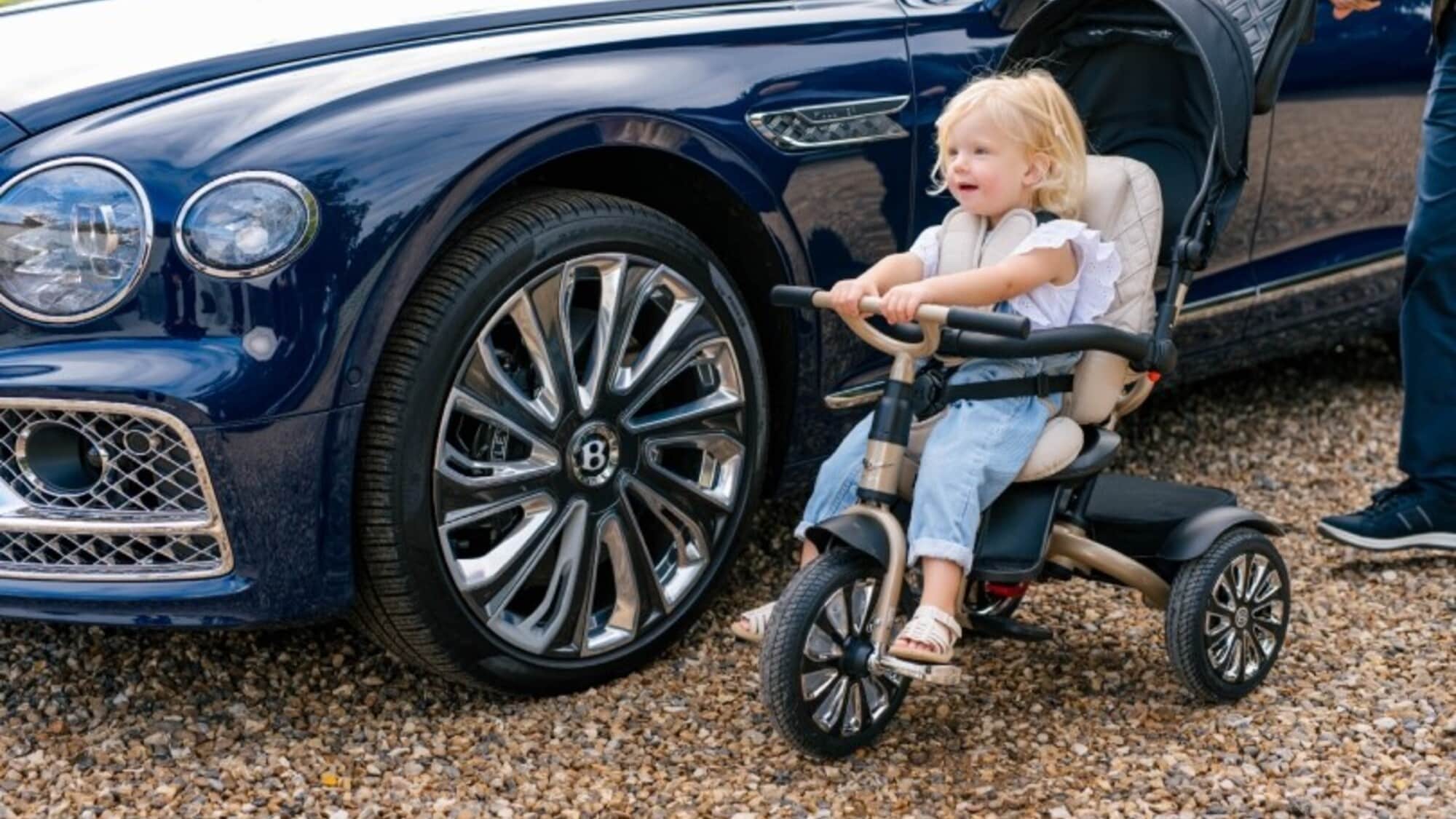 Bentley Mulliner 6-in-1, il triciclo di lusso per i più piccoli