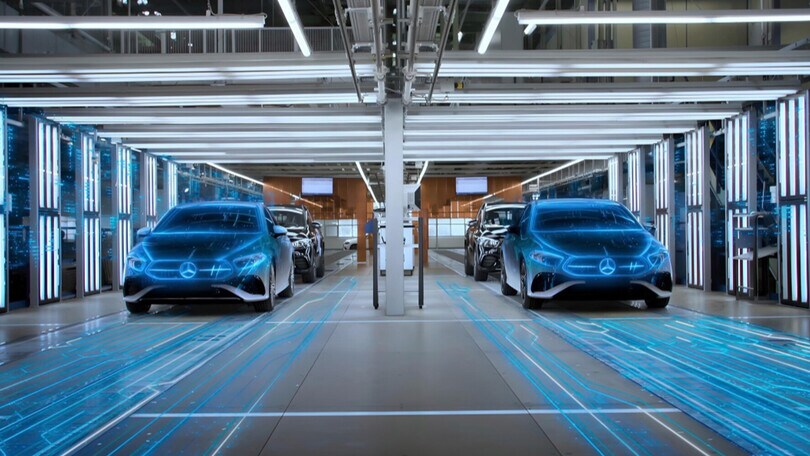 Mercedes, una "fabbrica" virtuale per le future auto elettriche