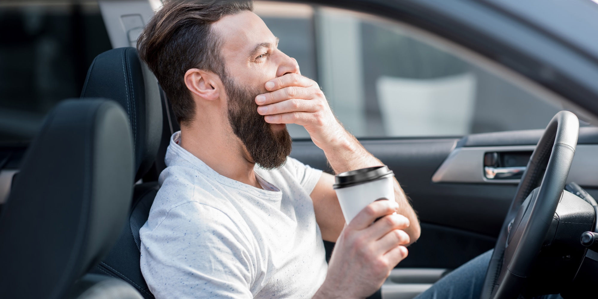 Stanchi? Ecco come non addormentarsi alla guida