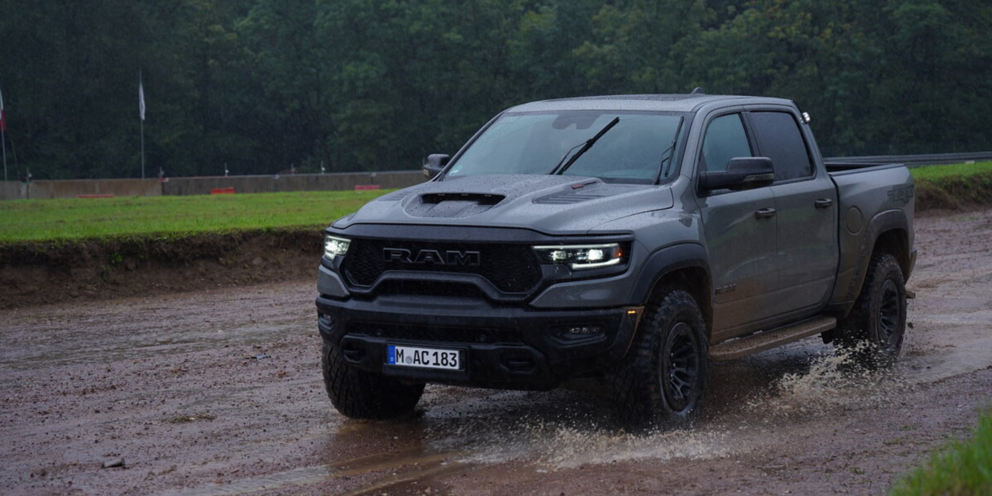 RAM 1500 TRX Lunar Edition, l'off-road diventa estremo